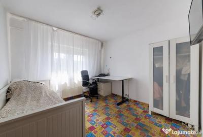 Apartament cu 2 camere semidecomandat în Prundu