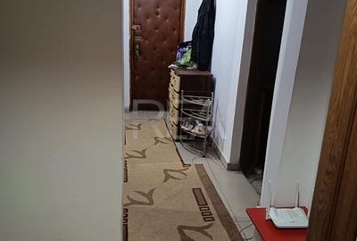 Apartament cu 3 camere decomandat în Ulmi - 3