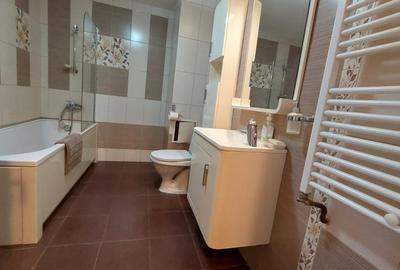 Apartament cu 4 camere, mobilat în Ștrand - 14