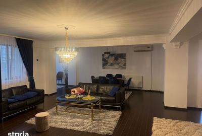 Apartament cu 3 camere în 1 Mai - 9