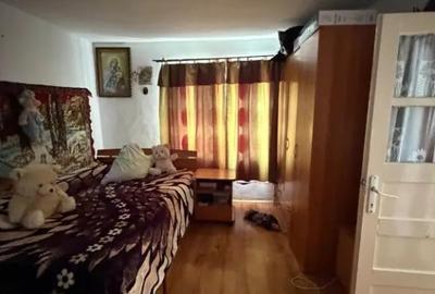 Casă cu 4 camere cu Teren 387 Mp în Babadag