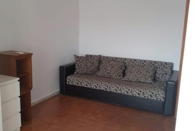 Apartament cu 2 camere decomandat în Iancului