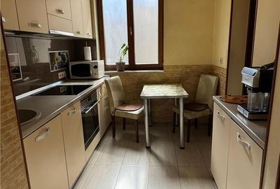 Apartament cu 3 camere decomandat în Rogerius - 8