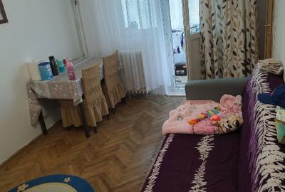 Apartament cu 3 camere semidecomandat în Dacia - 4