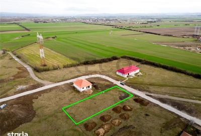 Teren de 810 mp, în Oșorhei