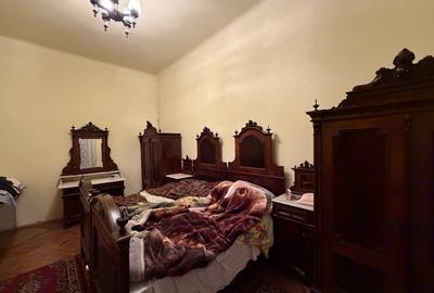 Apartament cu 3 camere decomandat în Odobescu