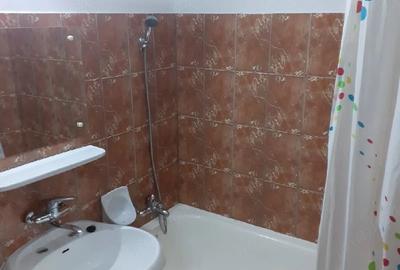 Garsonieră decomandată în 13 Septembrie - 2
