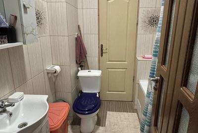 Apartament cu 3 camere decomandat în Domnești - 3