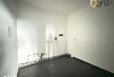 Spațiu comercial, de 530 mp, în Micălaca