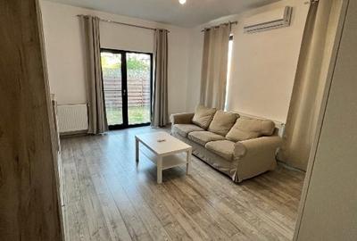 Apartament cu 2 camere decomandat, mobilat în Central