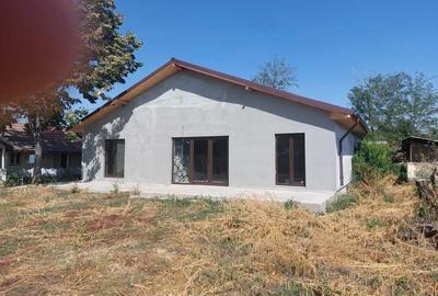 Casă cu 3 camere în Heliade Rădulescu - 4