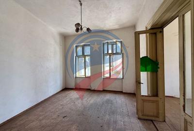 Casă individuală cu 7 camere cu Teren 330 Mp în Ultracentral - 10