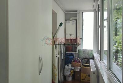Apartament cu 4 camere semidecomandat în Berceni - 4