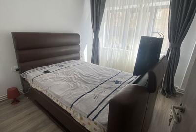 Apartament cu 2 camere decomandat în Sărata - 4