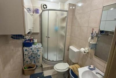 Garsonieră în CET - 5