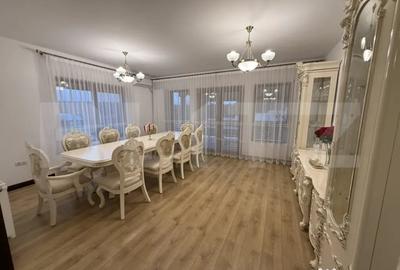 Casă cu 7 camere cu Teren 3173 Mp în Central - 14