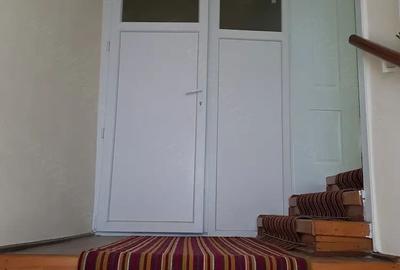 Apartament cu 2 camere, mobilat în Central