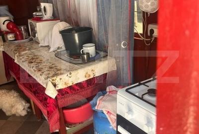 Casă cu 2 camere cu Teren 3548 Mp în Doba