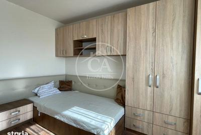 Apartament cu 3 camere decomandat în Nufărul