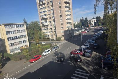 Apartament cu 2 camere decomandat în Astra