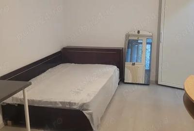 Garsonieră semidecomandată în Central - 1
