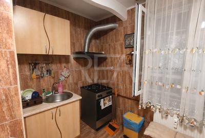 Apartament cu 4 camere decomandat, mobilat în Titan - 13