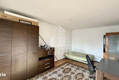 Apartament cu 2 camere decomandat în Aradului