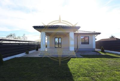 Casă cu 4 camere cu Teren 500 Mp în Crevedia - 3