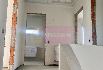 Casă individuală cu 4 camere cu Canalizare în Dimieni - 11