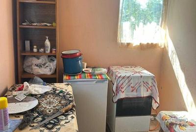 Casă cu 3 camere în Rediu