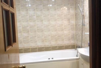 Apartament cu 3 camere decomandat, mobilat în Inel II