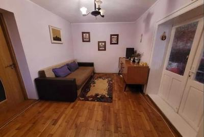 Casă cu 3 camere în Oltenița - 1