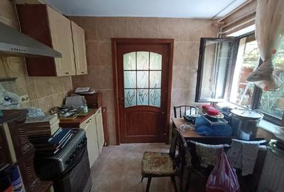 Casă cu 2 camere cu Teren 200 Mp în Central