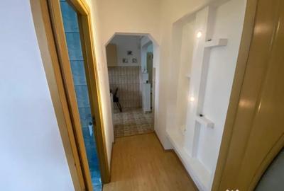 Apartament cu 2 camere decomandat în Central - 2