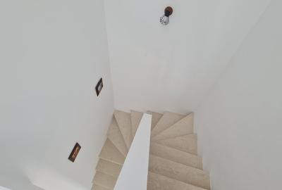 Duplex cu 4 camere cu Canalizare în Balotești - 10