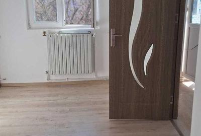 Apartament cu 2 camere semidecomandat în Craiovița Nouă - 2