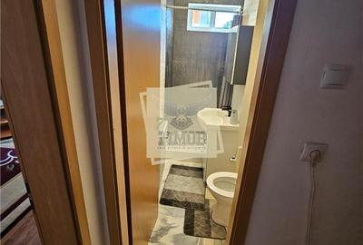 Apartament cu 3 camere decomandat în Aeroport - 11