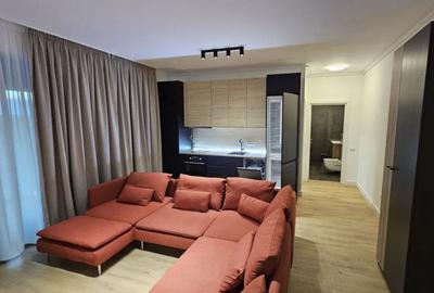 Apartament cu 3 camere decomandat, mobilat în Pipera