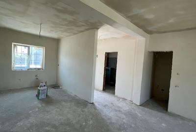 Duplex cu 4 camere cu Canalizare în Moșnița Veche - 3