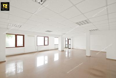 Spațiu comercial, de 170 mp, în - 17