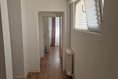 Apartament cu 2 camere decomandat în Floreasca