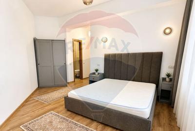 Apartament cu 3 camere decomandat, mobilat în Central - 2