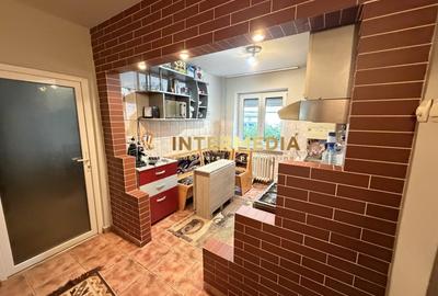 Apartament cu 2 camere semidecomandat, mobilat în Cetate