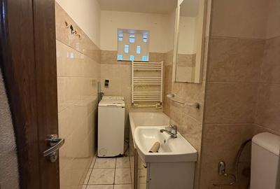Apartament cu 2 camere în Micro 15 - 4
