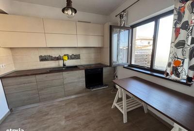 Casă cu 3 camere în Central