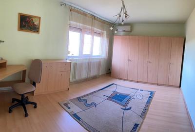 Apartament cu 2 camere decomandat, mobilat în Badea Cârțan - 2