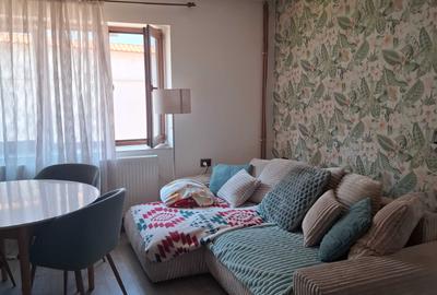Casă cu 4 camere cu Teren 290 Mp în Central