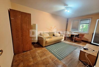 Apartament cu 3 camere decomandat, mobilat în Dristor