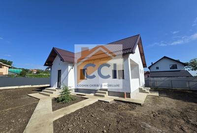 Casă cu 3 camere în Central