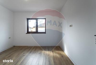 Casă cu 4 camere cu Teren 397 Mp în Hărmanului - 2